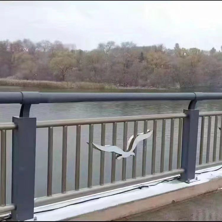 平魯景觀護(hù)欄