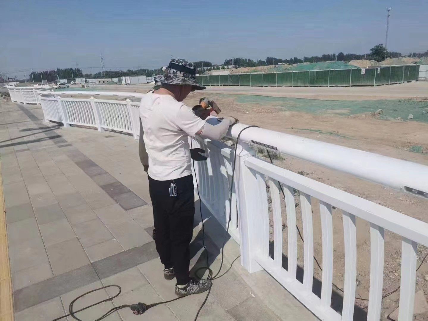 平魯景觀護(hù)欄